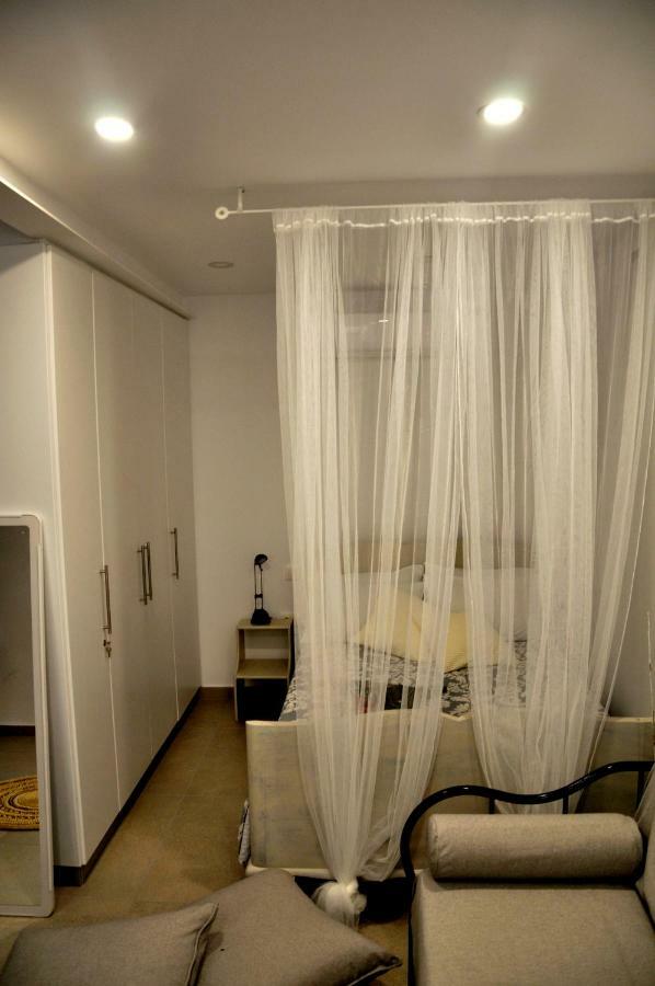 Pieri Studio Corfu  Luaran gambar